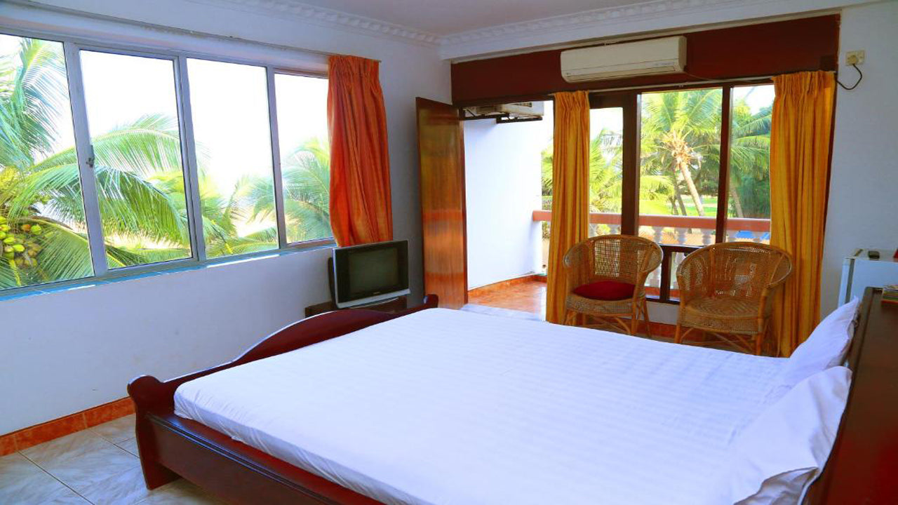 Topaz Beach Hotel, Negombo