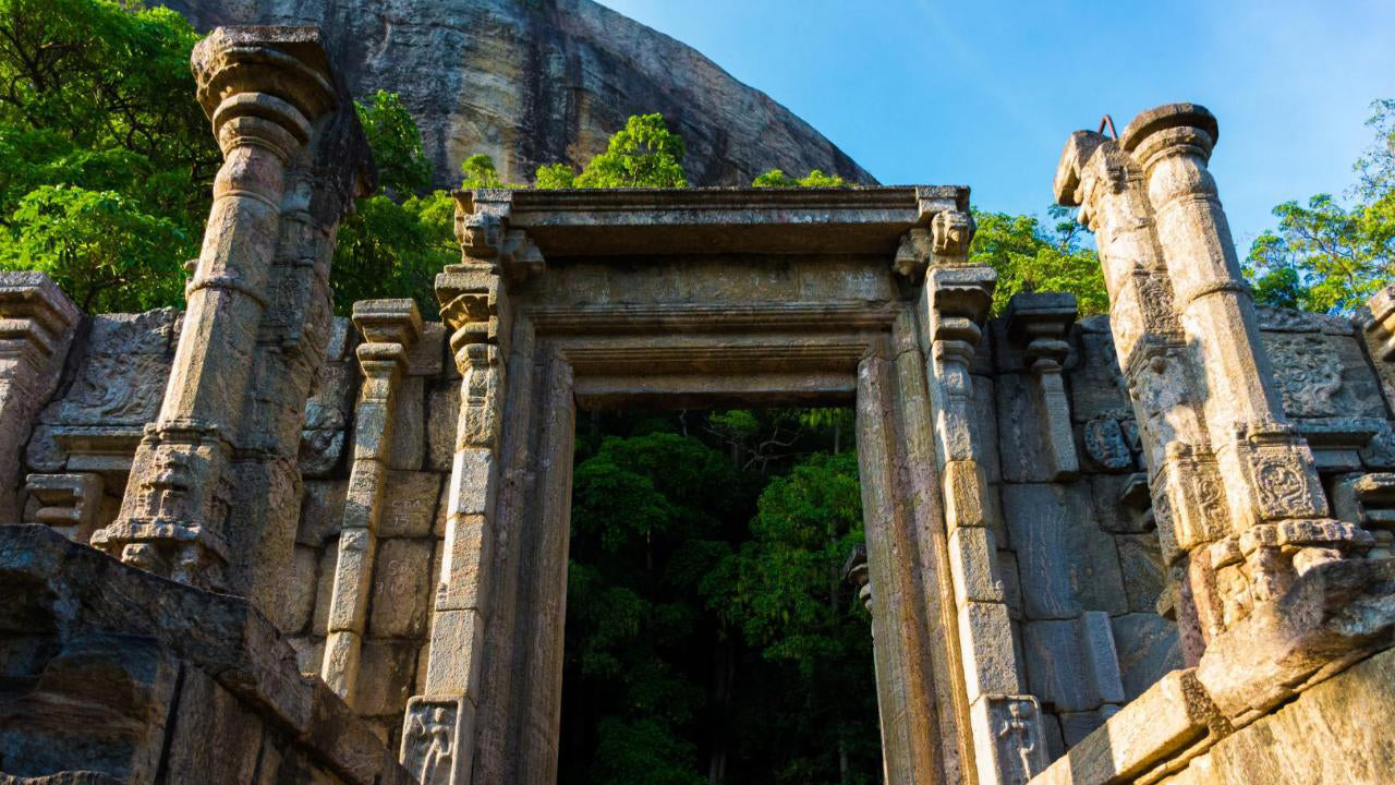 2 Ancient Kingdoms from Kandy