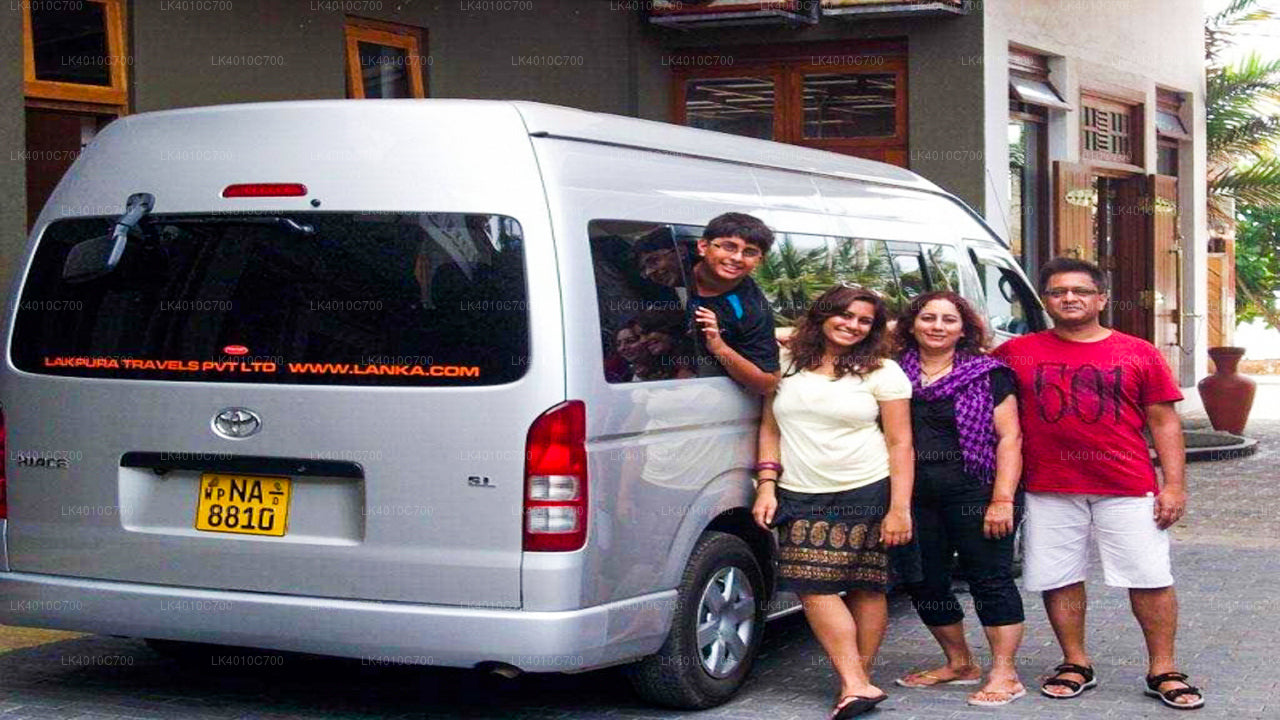 Colombo Airport (CMB) to Valaichenai City Private Transfer