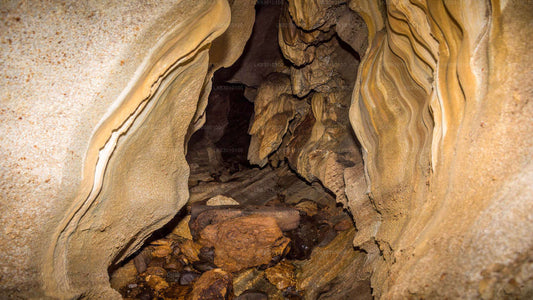 Przeglądaj jaskinię Pannila z Kolombo